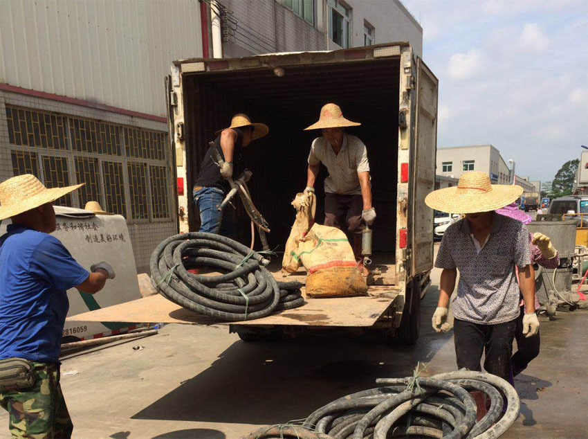 点军一部件厂房地基出现下沉注浆加固